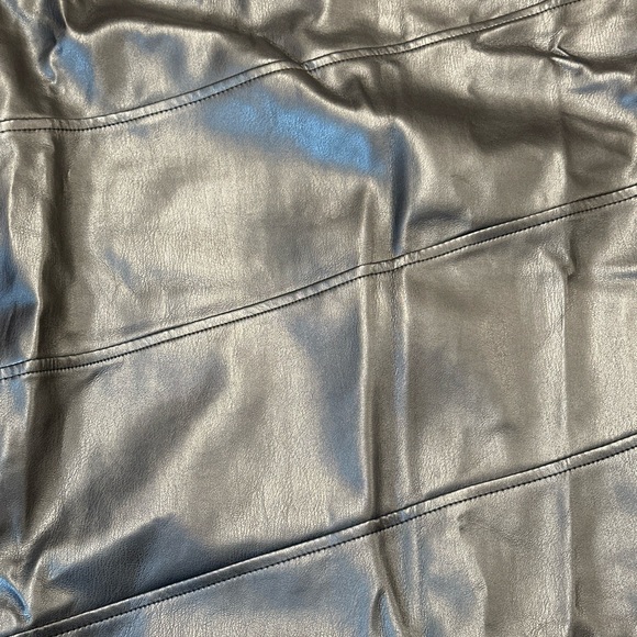NWT Micas faux leather‎ skirt. Black zipper closure, slit in back. Size s… - Picture 4 of 5